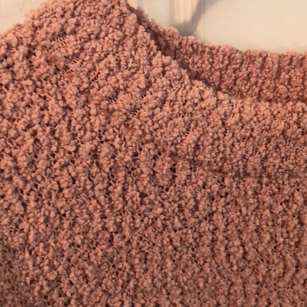 Pink sweater - Picture 2 of 2